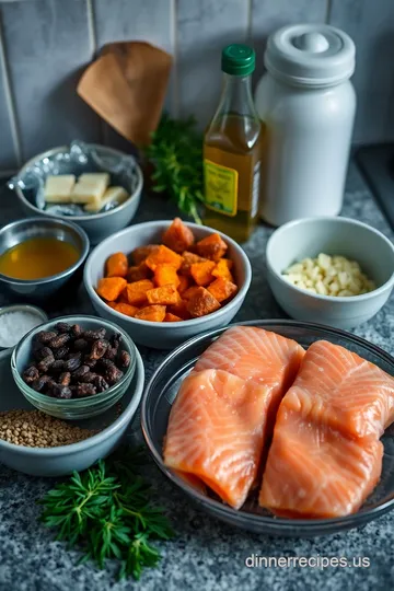 Citrus-Infused Salmon with Dried Fruit Salsa ingredients